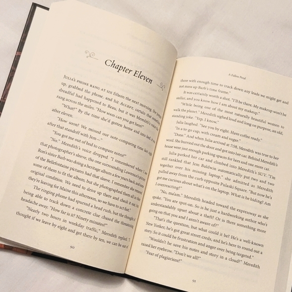 NEW Savannah Secrets - A Fallen Petal Hardcover Book - Picture 9 of 17